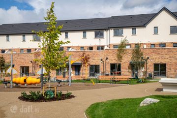 The Elm, 2 Bed Apartment, Fenwood Park , Lucan, Co. Dublin — photo 2