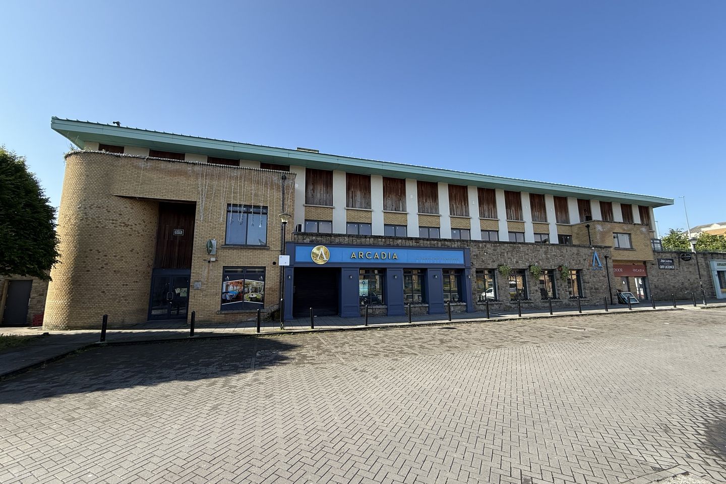 Marlfield Mall, Tallaght, Co. Dublin — photo 1