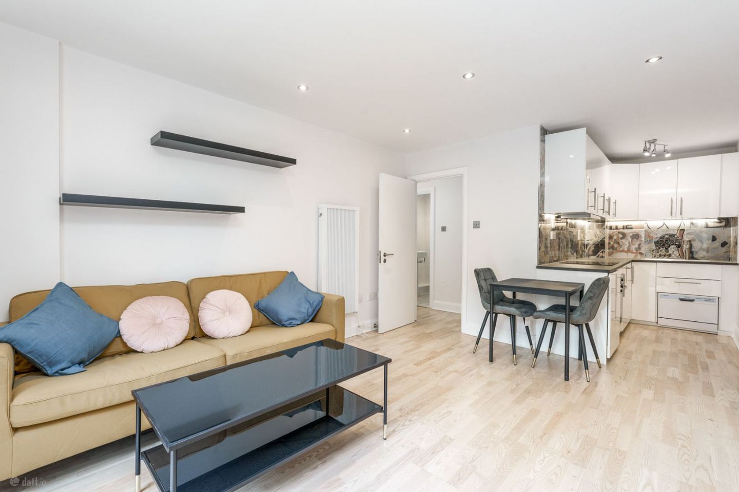 Apartment 100, The Westmoreland, Charlotte Quay Dock, Grand Canal Dock, Dublin 4 — photo 1