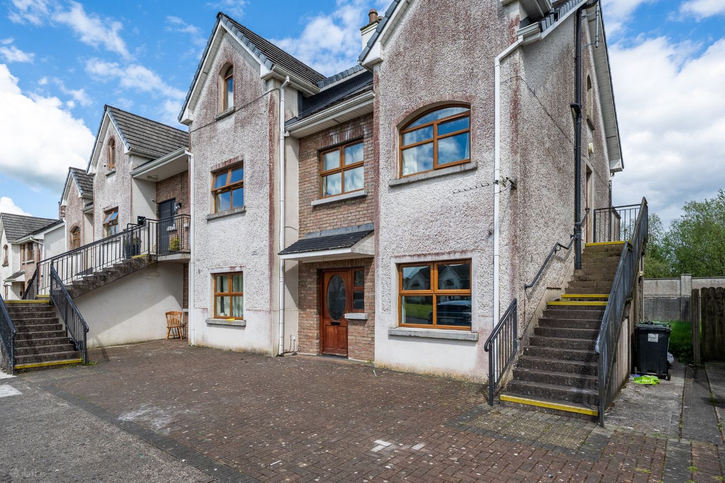 87 Mostrim Oaks, Edgeworthstown,, Longford, N39WK35 — photo 1