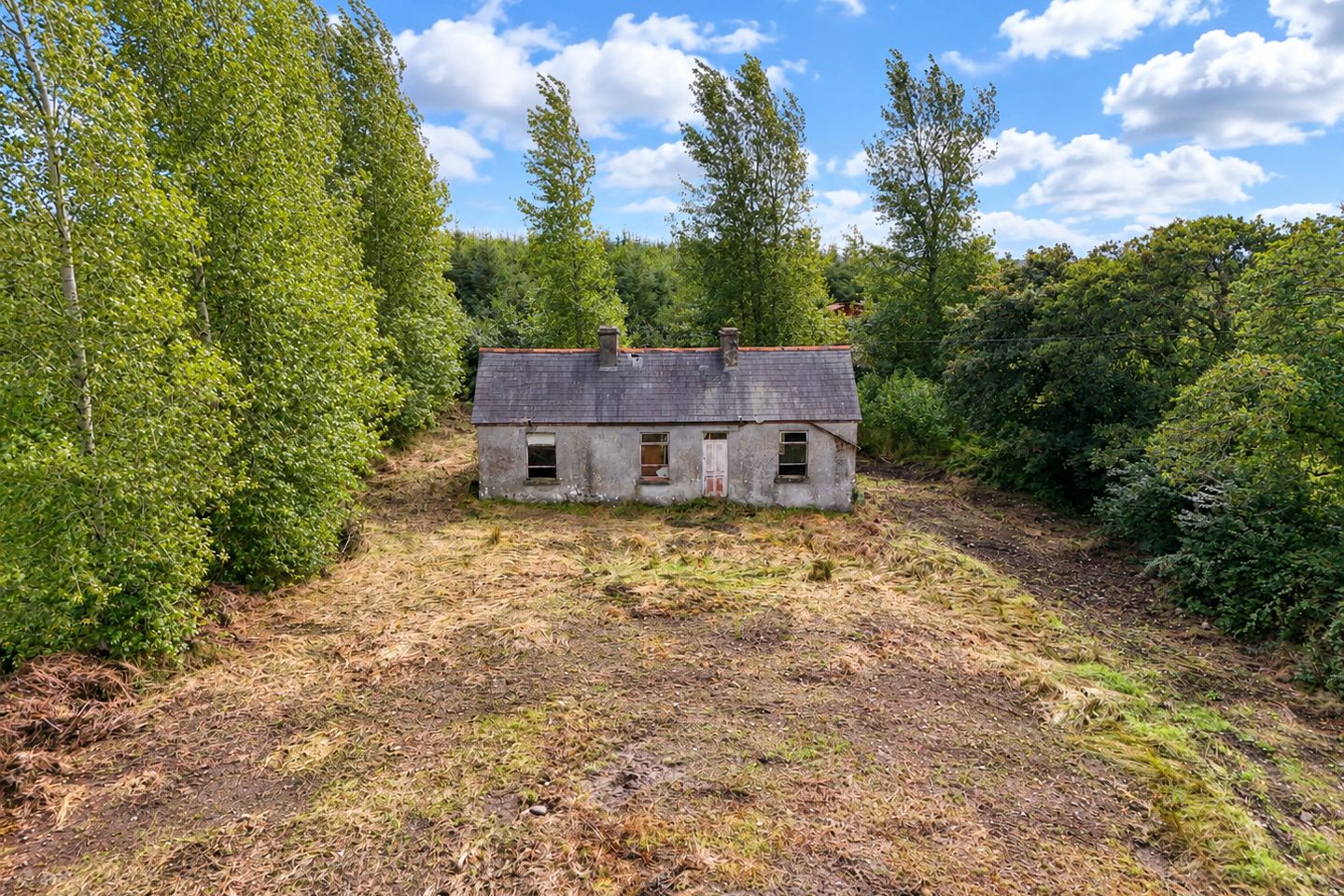 Laveybeg, Charlestown, Co Mayo — photo 1
