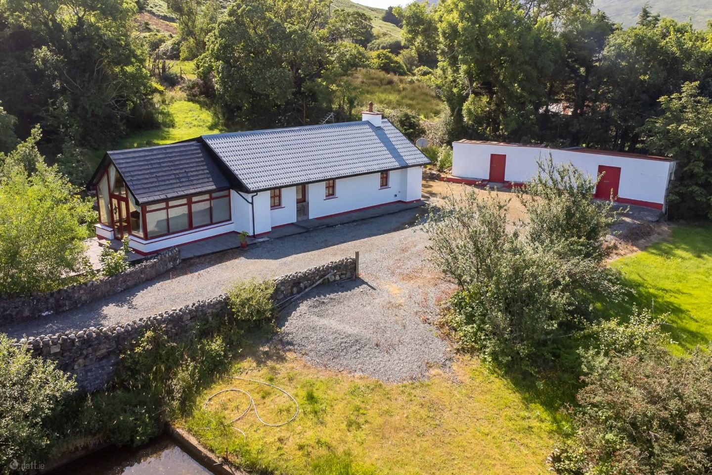 Kylemore, Galway, Salrock, Co. Galway, H91HKK7 — photo 1