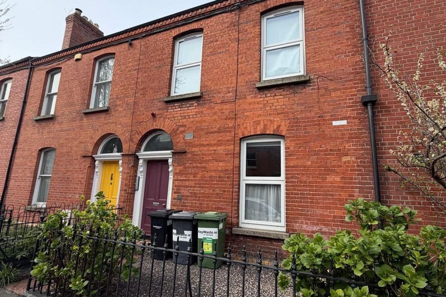 Flat 3, 8 Dufferin Avenue, South Circular Road, Dublin 8 — photo 1