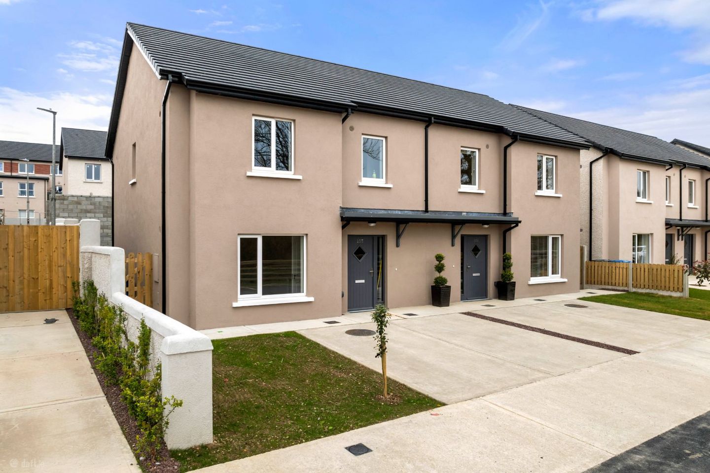 SHOWHOUSE 282 Gleann An Ghairdin, Ballytegan, Gorey, Co. Wexford, Y25Y0Y8 — photo 1