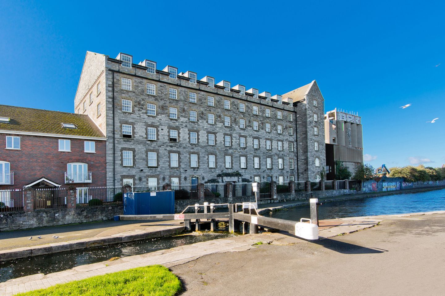 33 Cross Guns Quay, Phibsborough, Dublin 7, D07NP15 — photo 1