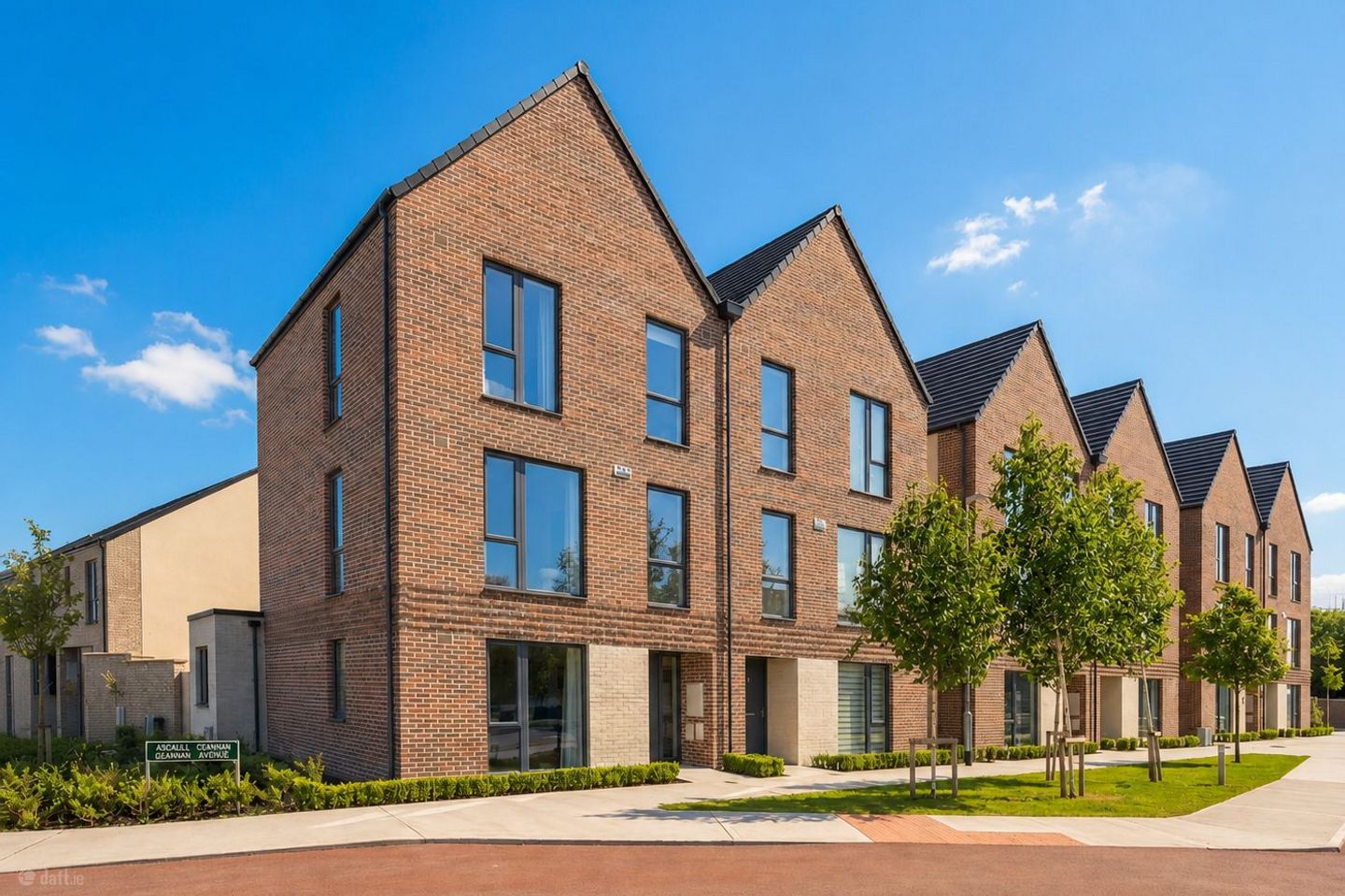 The Teal - 4 Bedroom Semi Detached House, Canal Gardens, Luttrellstown, Dublin 15 — photo 1