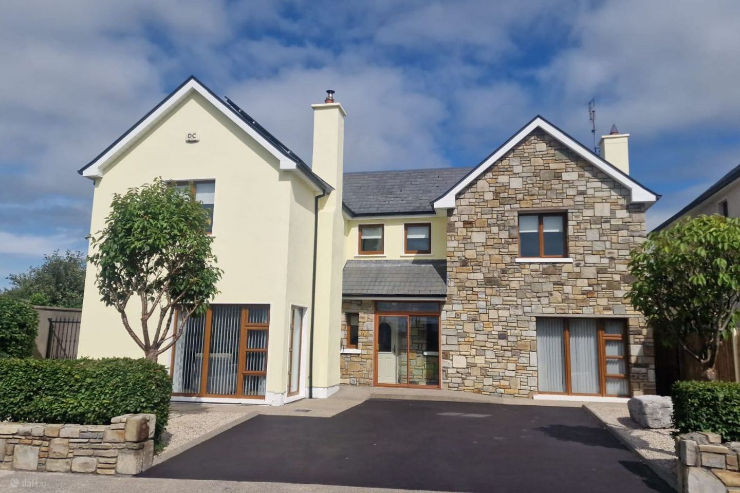 21 Hillcrest, Claremorris, Claremorris, Co. Mayo, F12K7R7 — photo 1