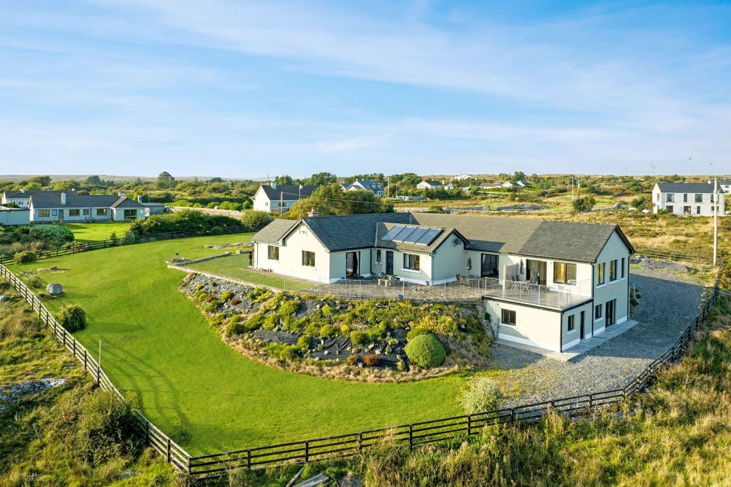 Baile Eamon, Spiddal, Spiddal, Co. Galway, H91WA2P — photo 1