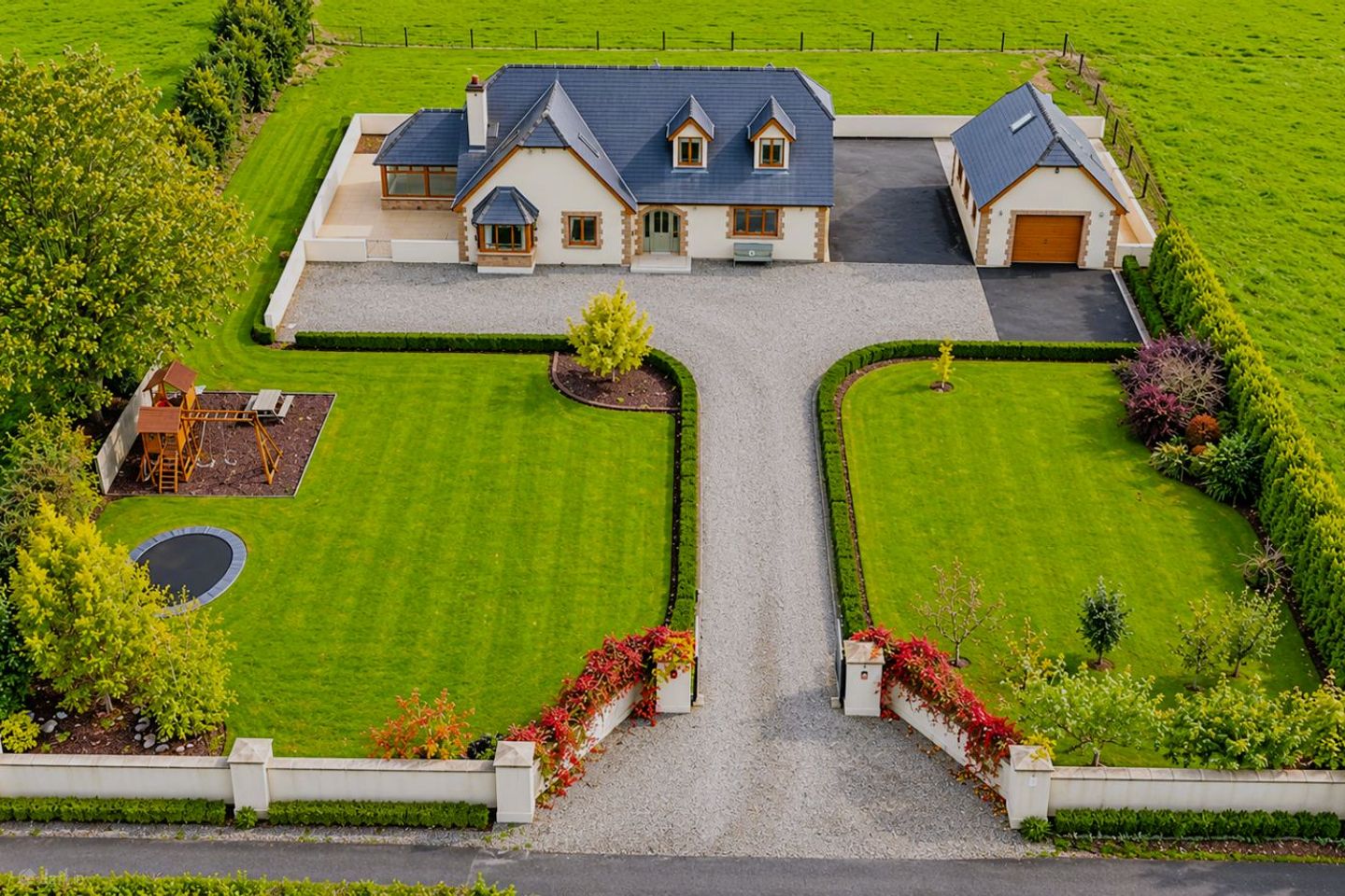 Ballynamona, Ballyneale, Kilsheelan, Co. Tipperary, E32N725 — photo 1
