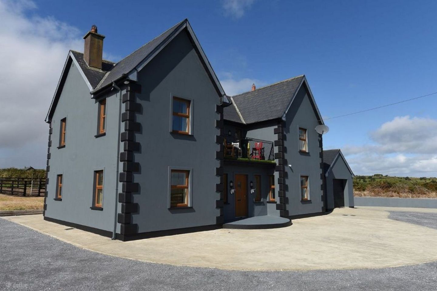 Killowen, Nohoval, Kinsale, Co. Cork — photo 1