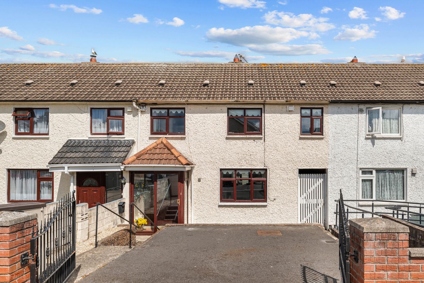 19 Mountain View Drive, Churchtown, Dublin 14, D14V327 — photo 1