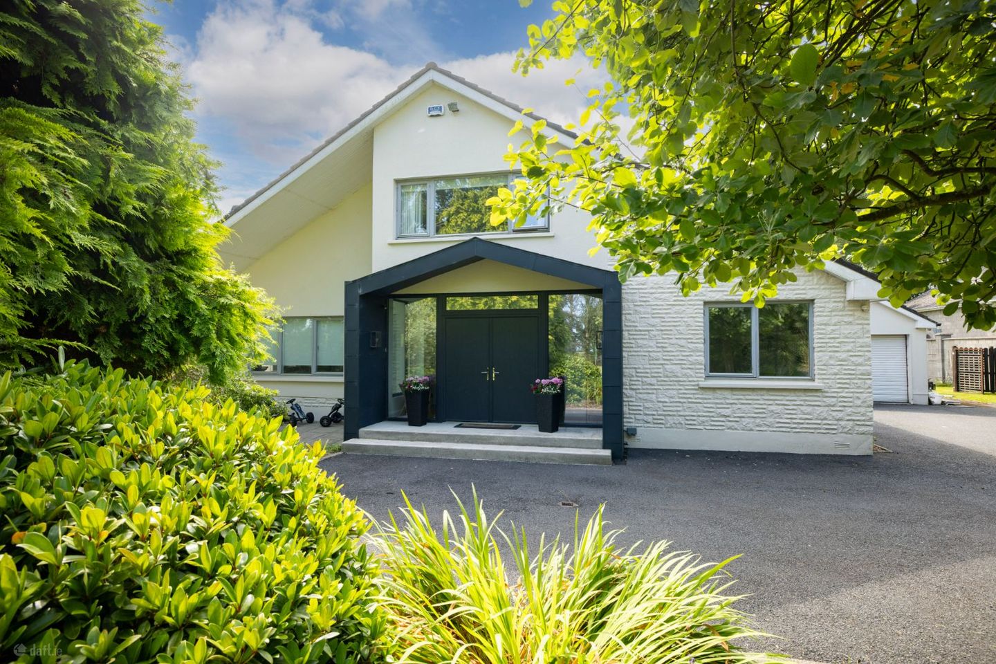 Karibu, Blackrock Road, Blackrock, Co. Louth, A91N6P1 — photo 1