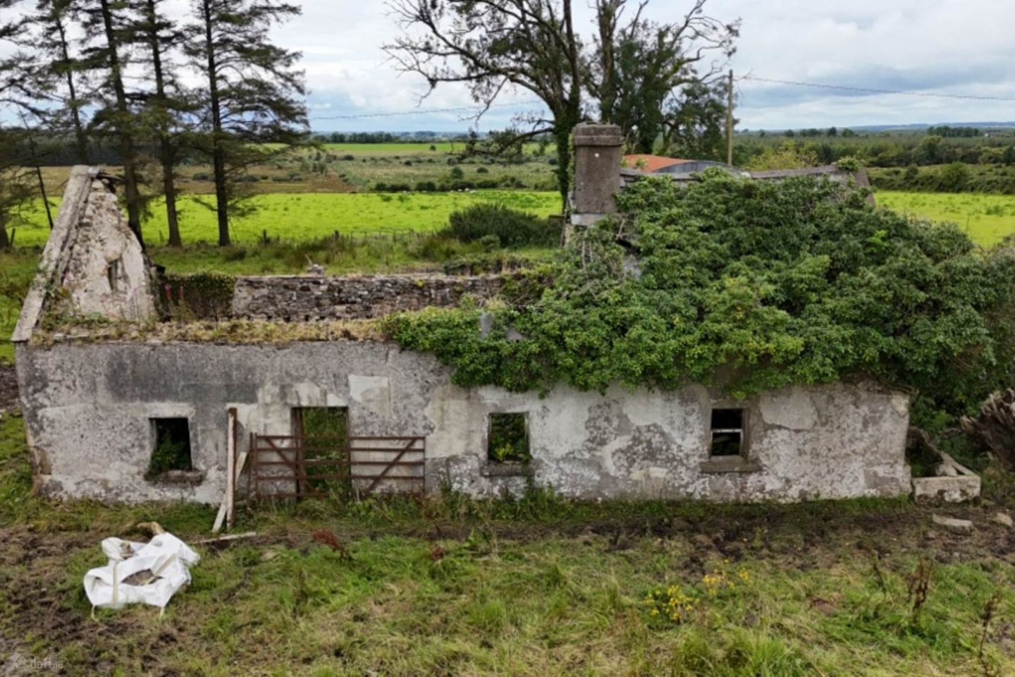 Baslick, Castlerea, Co. Roscommon — photo 1