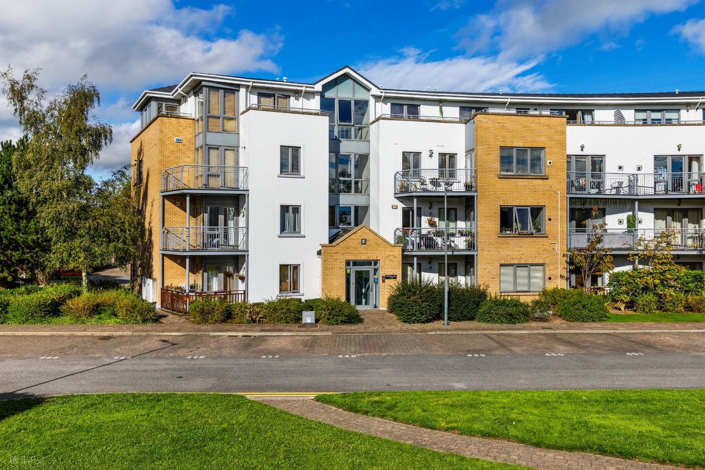 Apartment 12, Goldsmith Hall, Collegewood, Castleknock, Dublin 15, D15E436 — photo 1