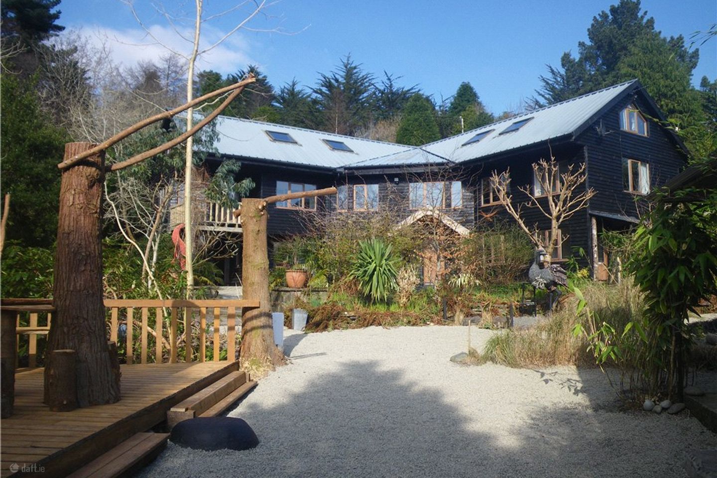 Falling Water Lodge, Tooreen, Glengarriff, Co. Cork, P75PY72 — photo 1