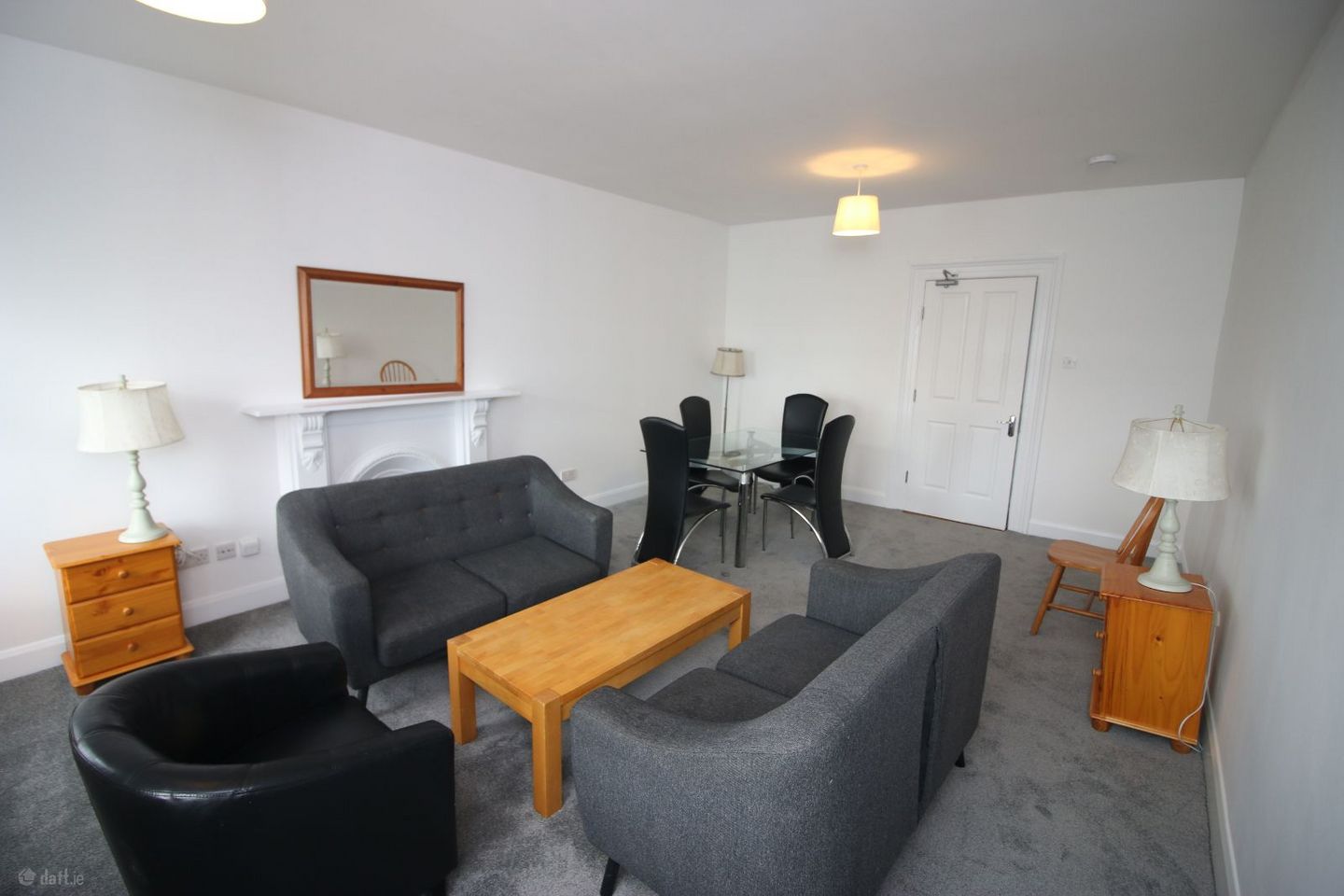 Apt 2, 5 East Beach, Cobh, Co. Cork — photo 1