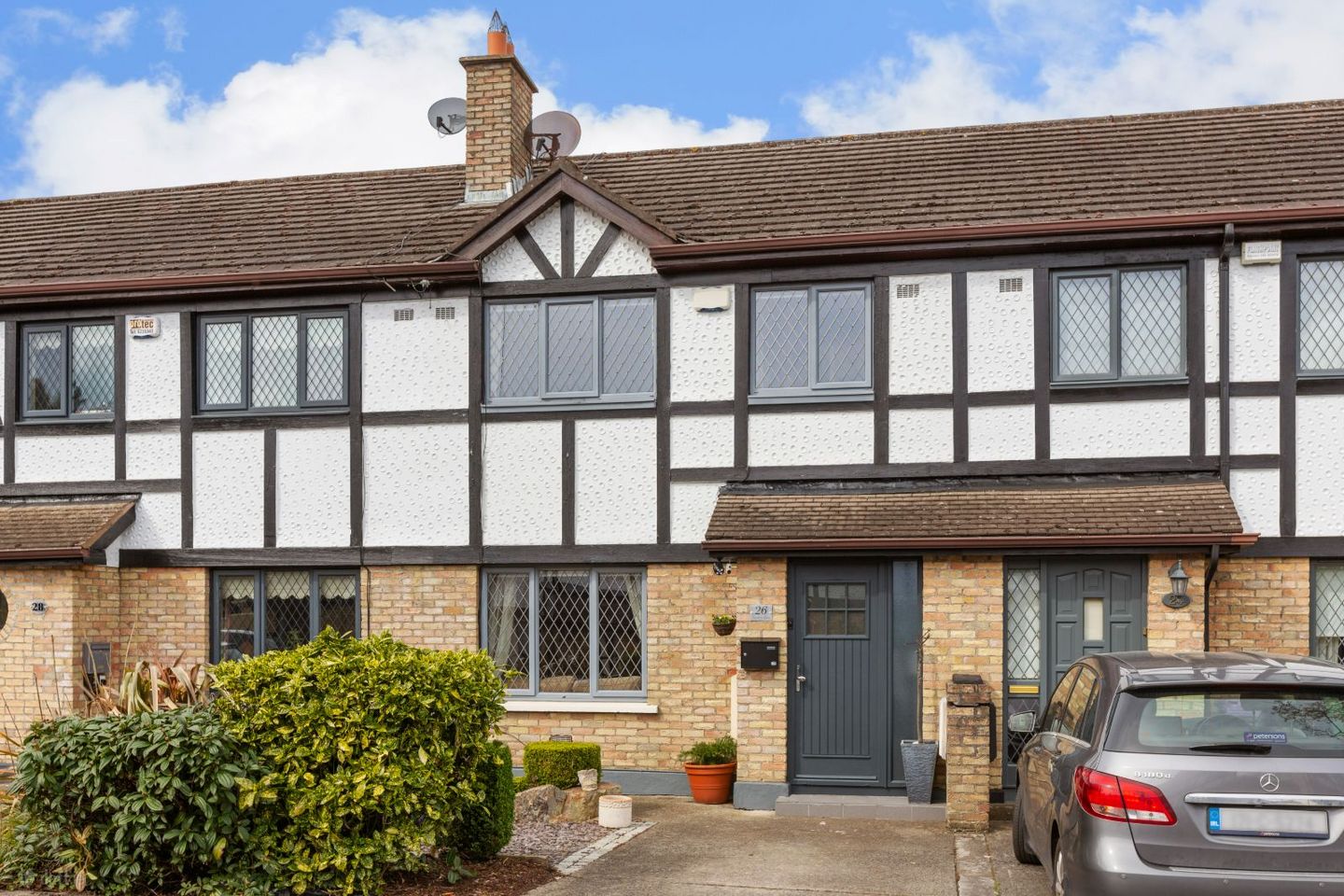 26 Sycamore Grove, Westminster Park, Foxrock, Dublin 18, D18C2H4 — photo 1
