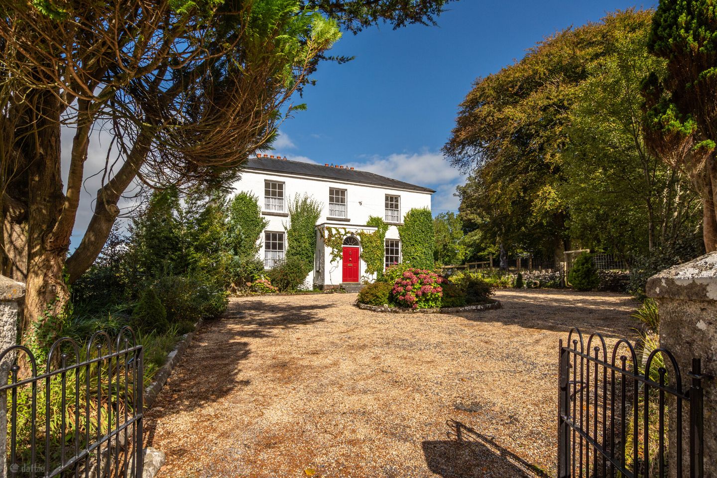 Bunavaunish House, Mile Hill, Ballinrobe, Co Mayo, F31 YX66 — photo 1