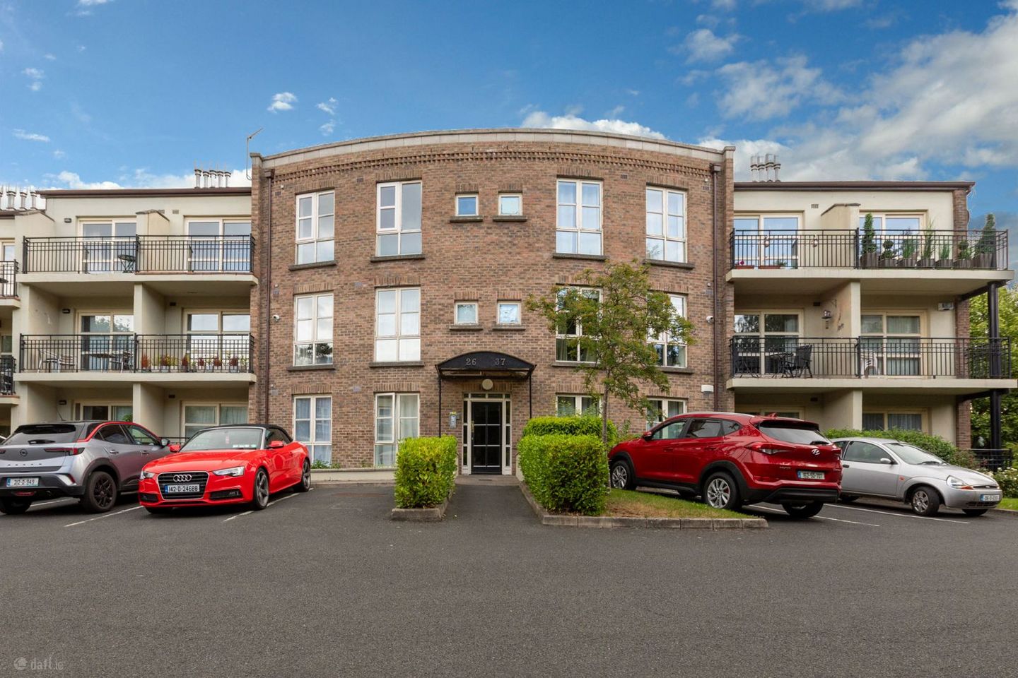 Apartment 35, Ridgeford, Sandyford Road, Dundrum, Dublin 16, D16FX47 — photo 1