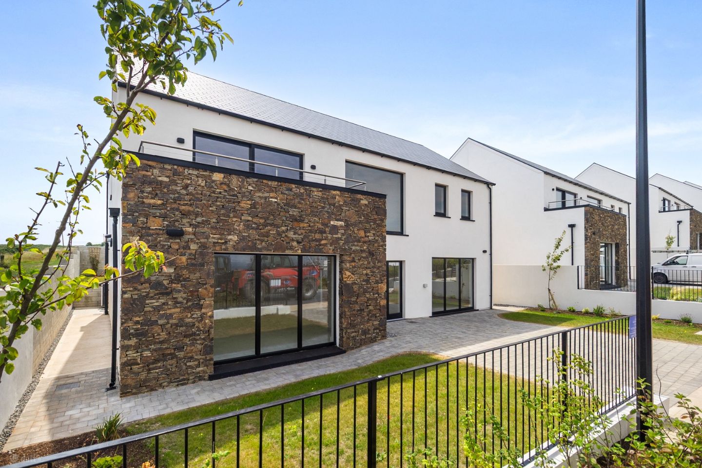 5 Ocean View, Barrack Hill, Ballycotton, Ballycotton, Co. Cork, P25R8C2 — photo 1
