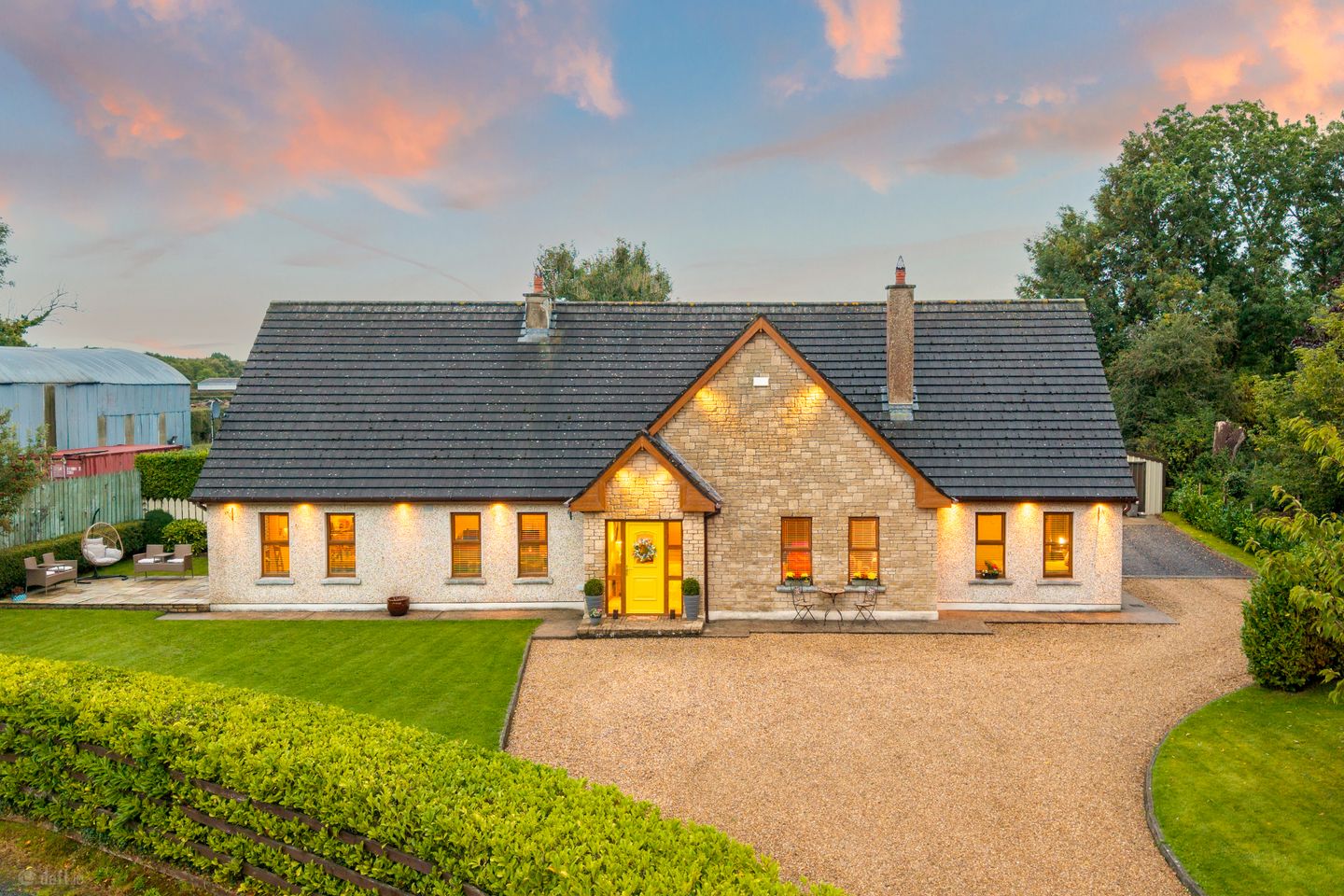 Capella House, Clownings, Newbridge, Co. Kildare, W12DX80 — photo 1