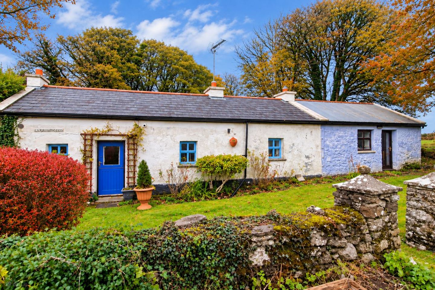 Loch Airne Cottage, Carrowneden, Aghamore , Ballyhaunis, Co. Mayo, F35YD77 — photo 1