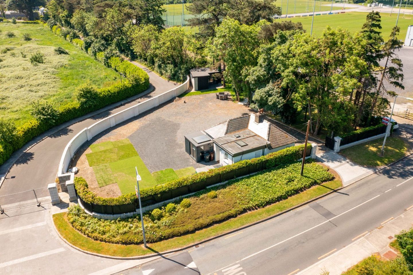 Gate Lodge Oatlands House, Oatlands, Carpenterstown, Dublin 15, D15E08V — photo 1