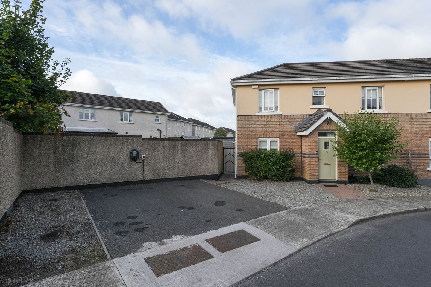 14 Mount Eustace Rise, Tyrrelstown, Dublin 15, (XL plot plus planning) — photo 1