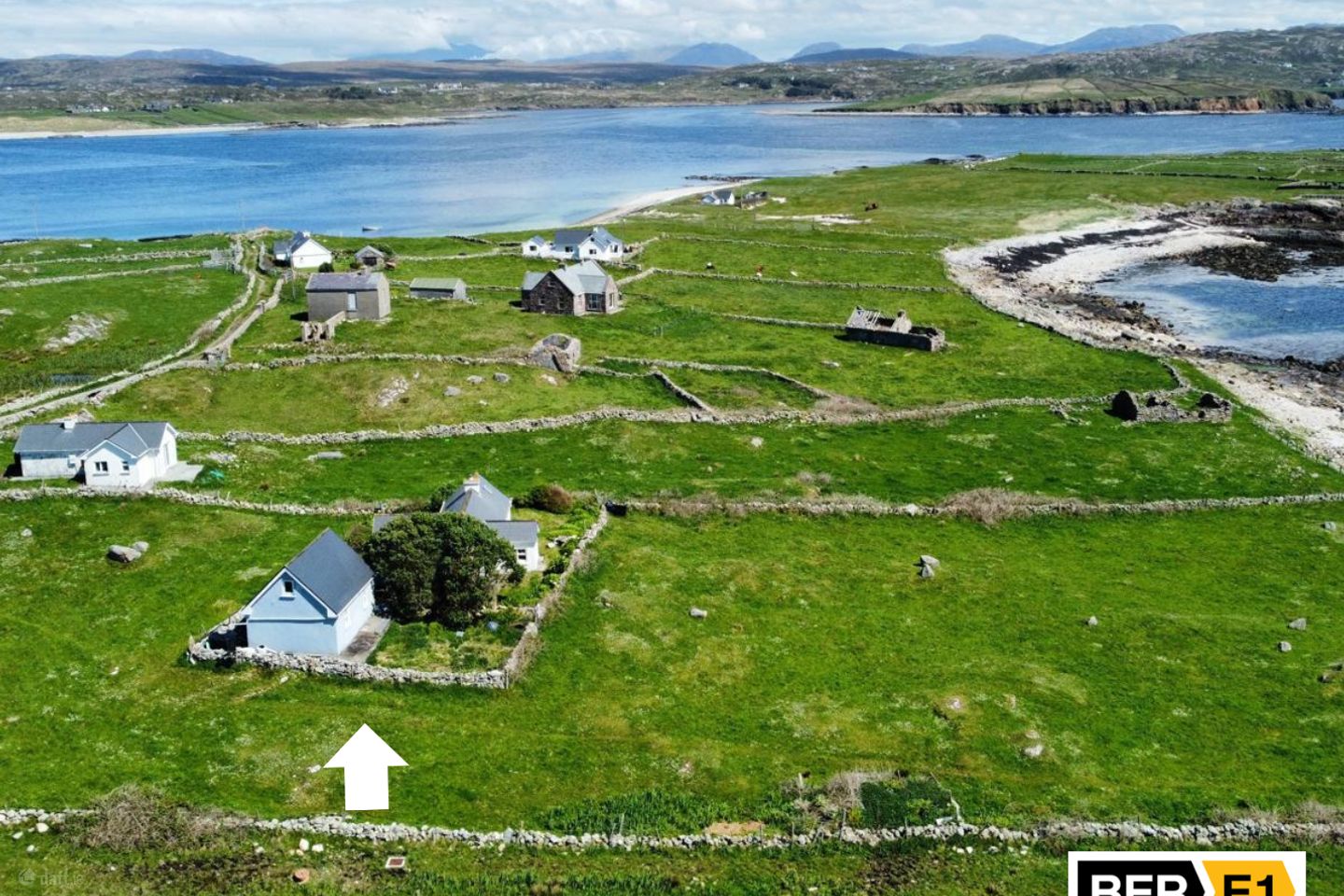Turbot Island, Clifden, Clifden, Co. Galway, H71XD83 — photo 1