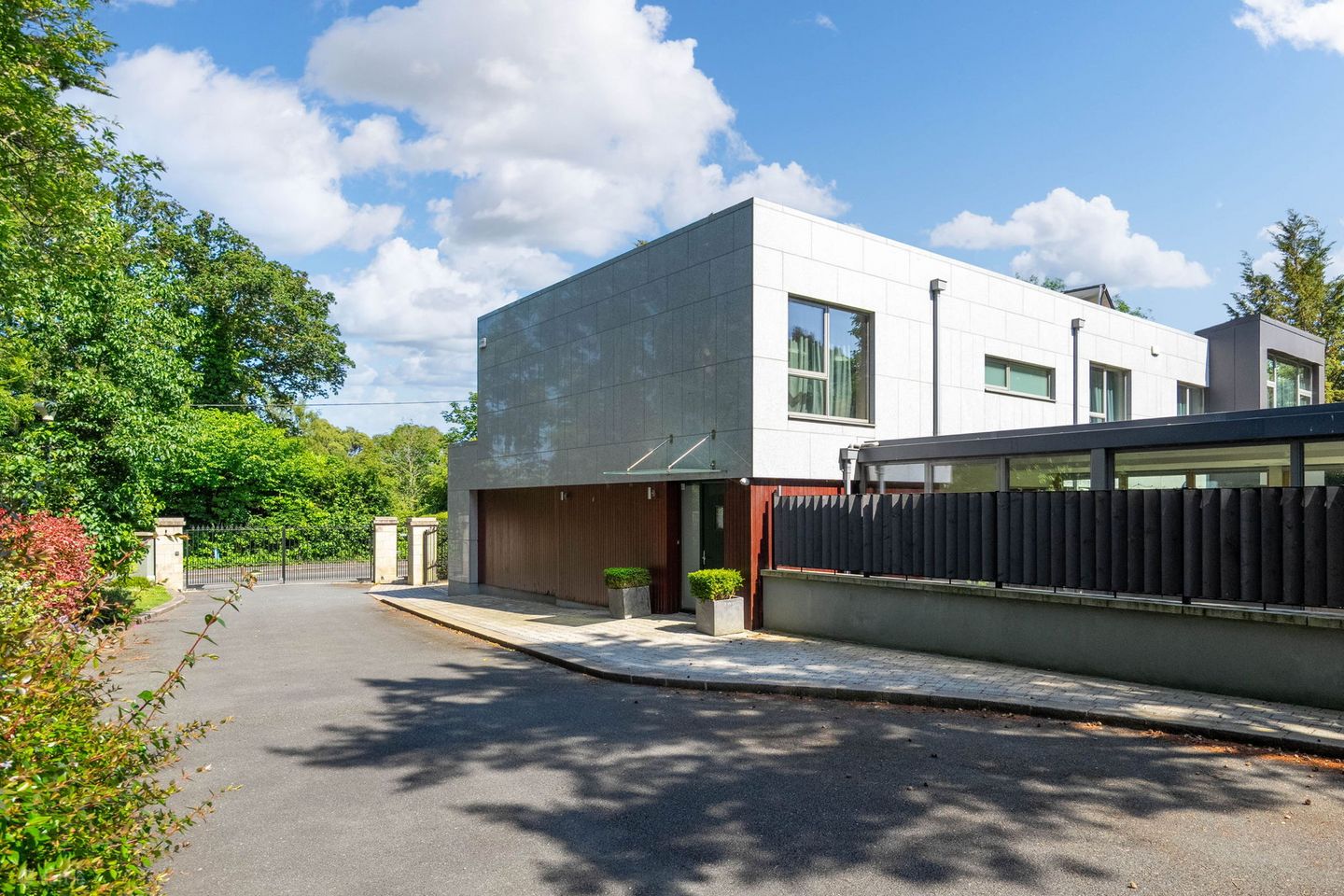 Pineview, Ballybride Road, Rathmichael, Co. Dublin, D18K6K1 — photo 1