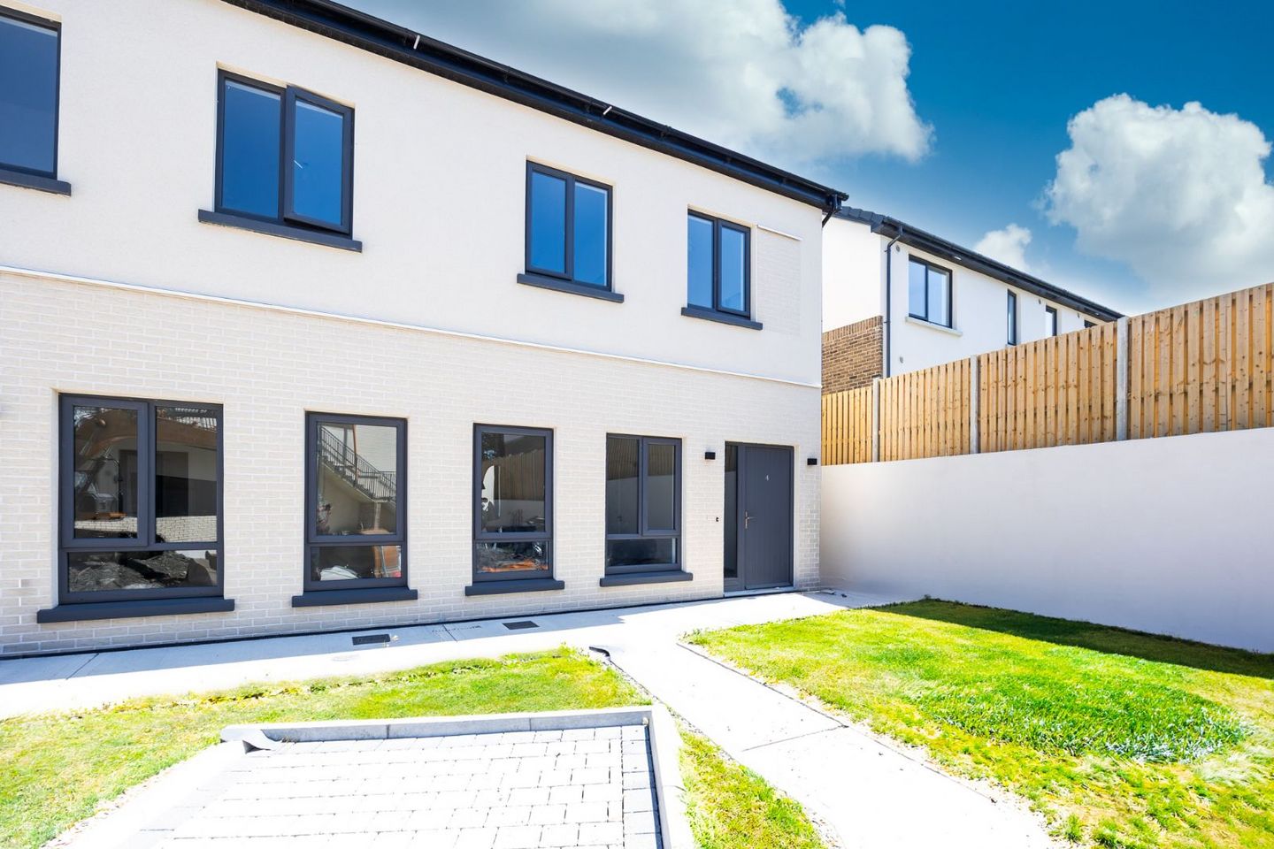 House Type E, Fearnan's Court, Stocking Lane, Rathfarnham, Co. Dublin — photo 1