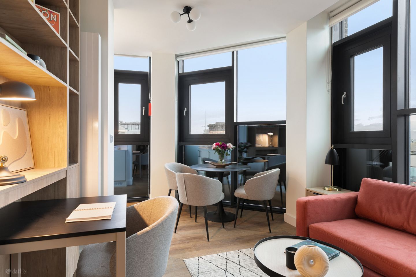 Open 1 Bed Corner Studio