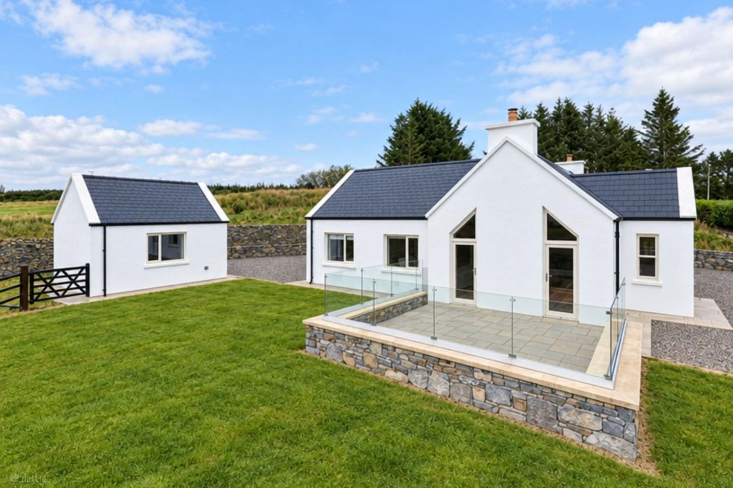 Tigh Ciosog, Lisdoonvarna, Co. Clare — photo 1