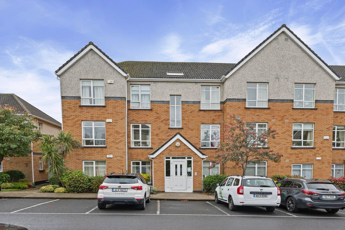 80 Parklands Court, Ballycullen, Dublin 24, Co. Dublin, D24TK38 — photo 1
