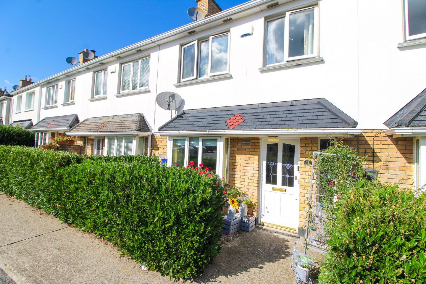 37 Beechdale Place, Ballycullen, Dublin 24, D24X226 — photo 1