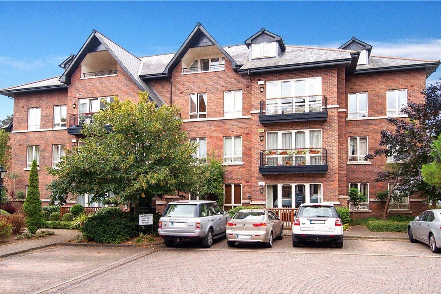 47 Woodview, Mount Merrion Avenue, Blackrock, Co. Dublin — photo 1