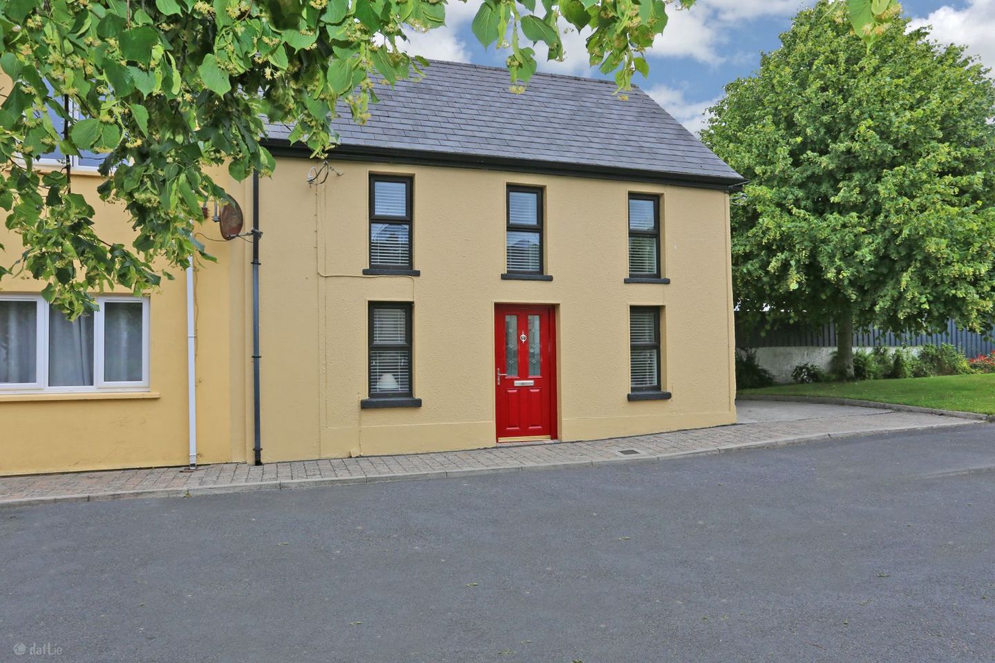 The Square, Ballingarry, Ballingarry, Co. Limerick, V94XW3X — photo 1
