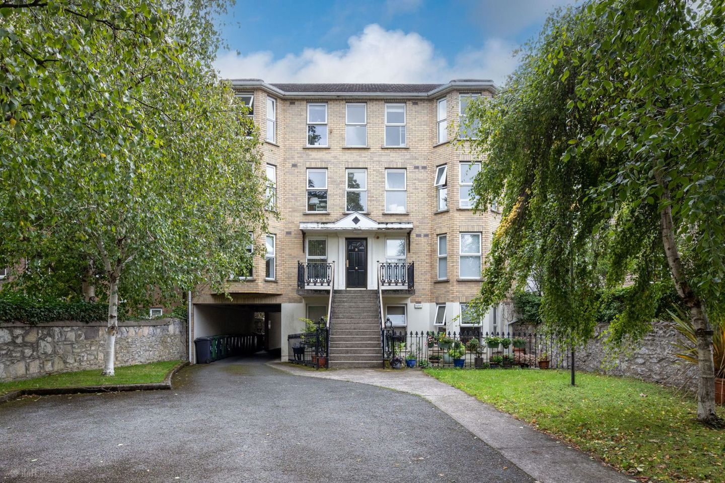 Apartment 3, Highfield Manor, Rathgar, Dublin 6, D06H303 — photo 1