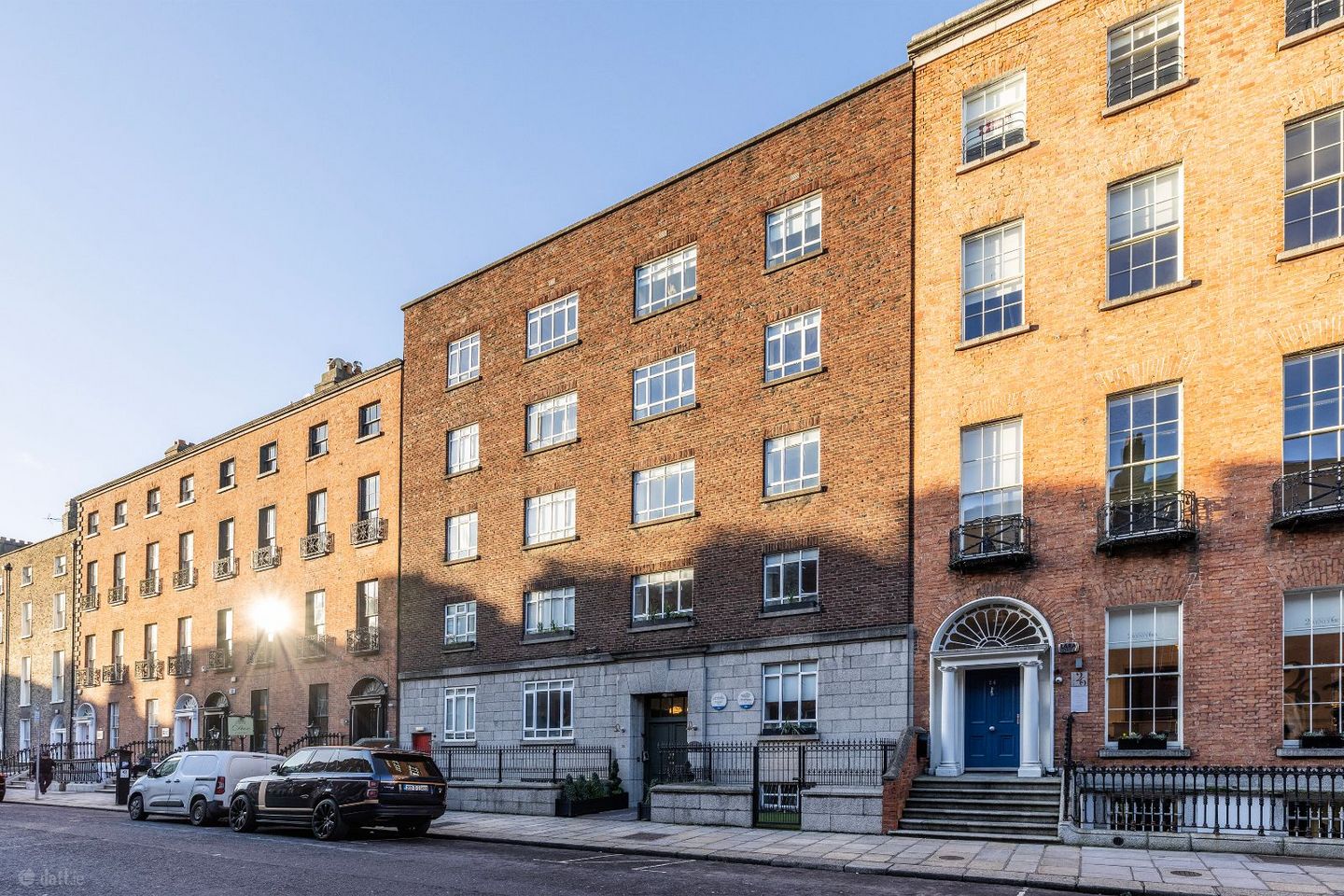 Alexander Court, 25 Pembroke Street Upper, Dublin 2, D02Y1F7 — photo 1