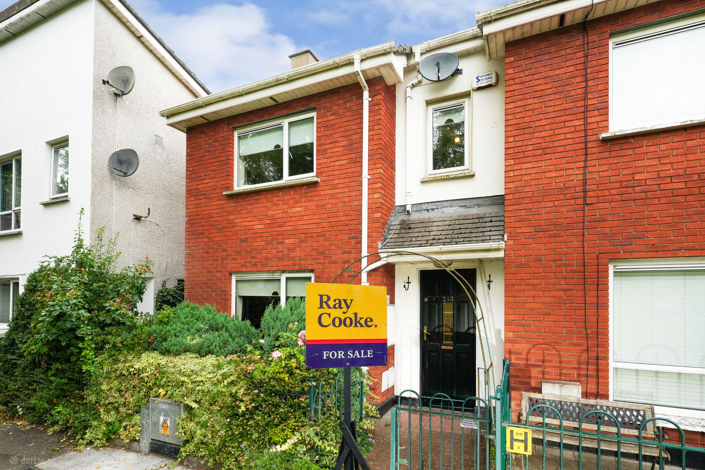 213 Castlecurragh Vale, Blanchardstown, Dublin 15 — photo 1