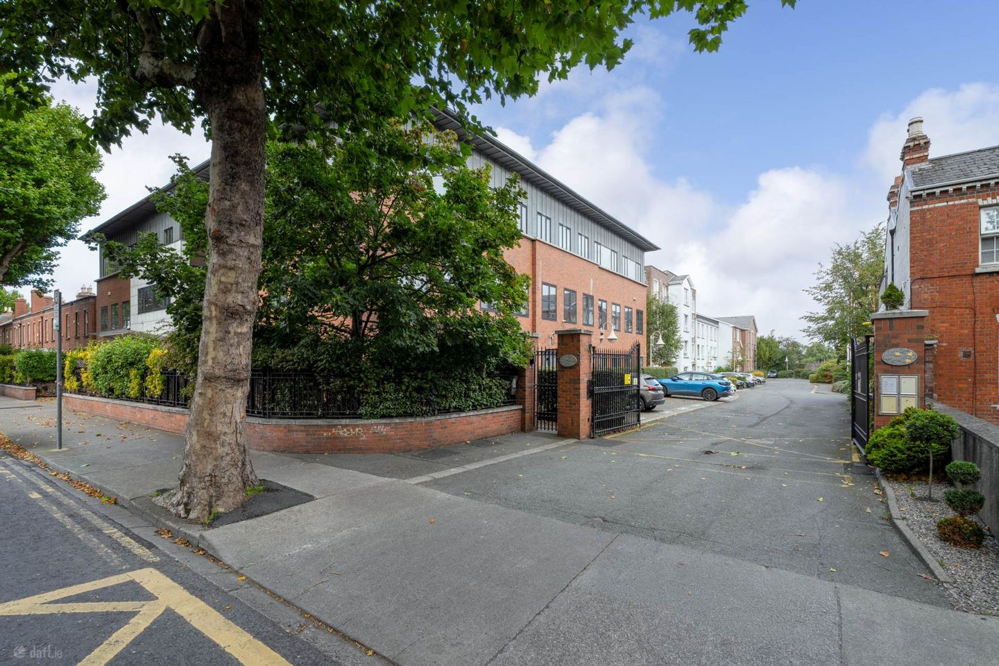 Apartment 114, Saint James`s Wood, South Circular Road, Dublin 8, Co. Dublin, D08HR62 — photo 1