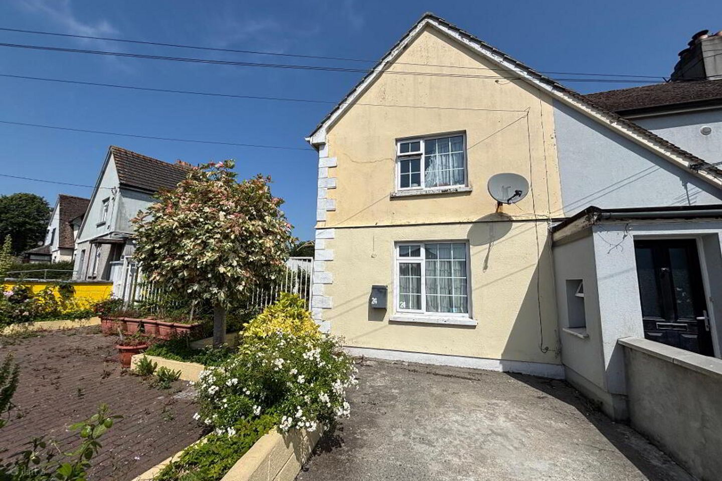 24 Collins Park, Callan, Co. Kilkenny, R95N6T0 — photo 1