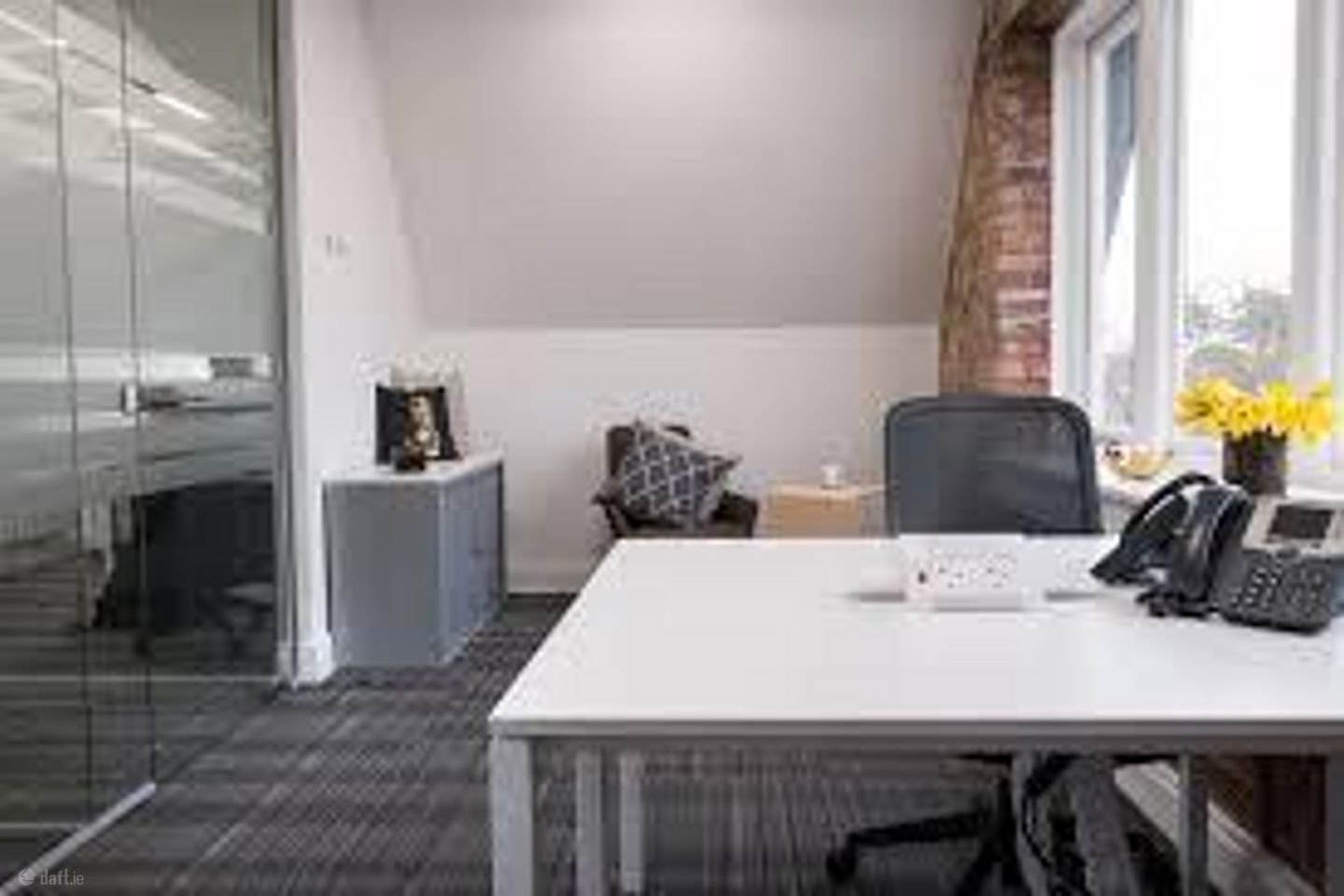Serviced office to let Dublin 18 