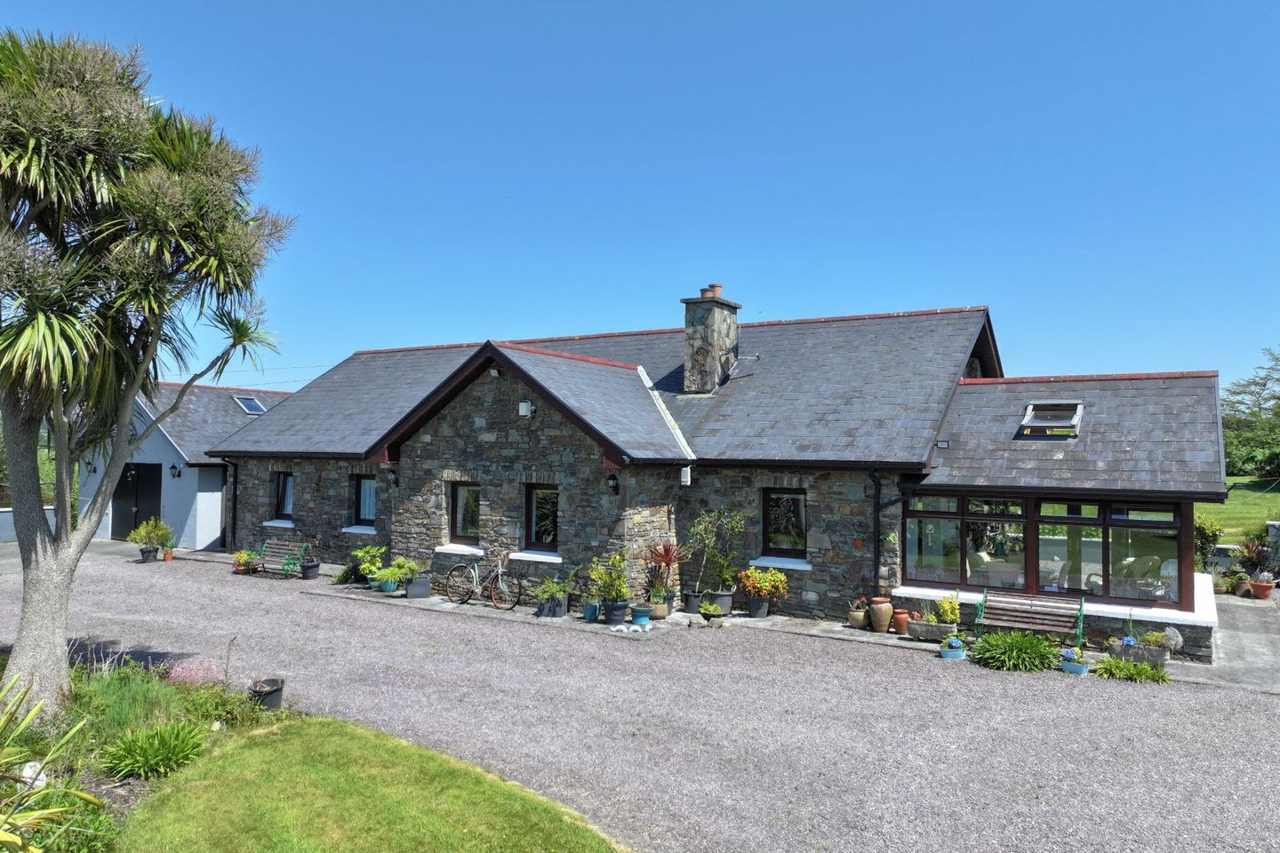 Sunset View, Rearahinagh, Skibbereen, Co. Cork, P47DP68 — photo 1