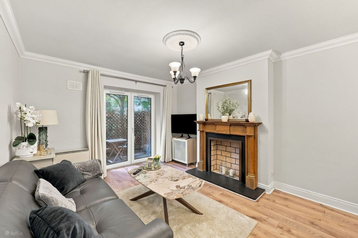 Apartment 98, The Berkeley, Pembroke Square, Ballsbridge, Dublin 4, D04XR67 — photo 1