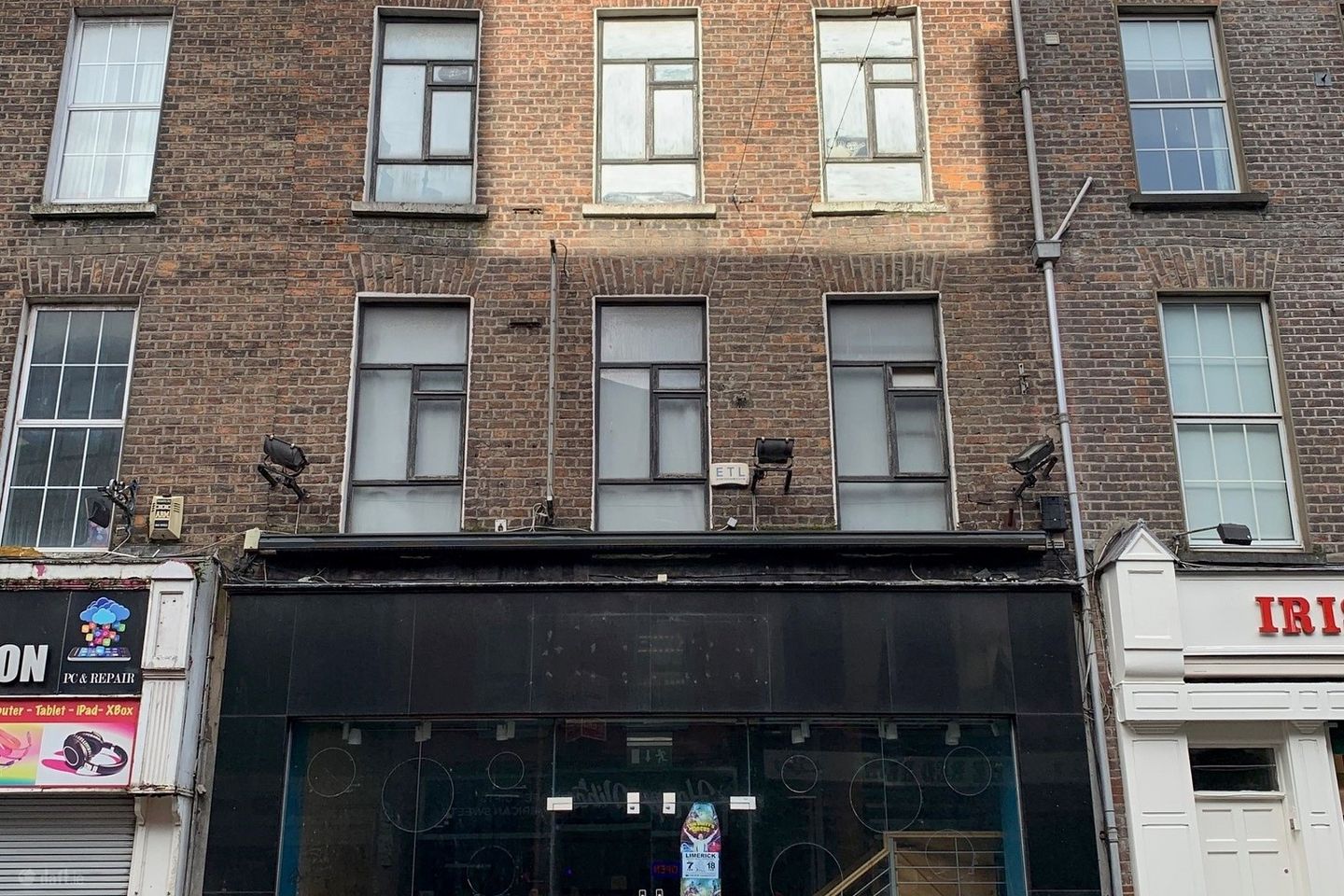 25 Patrick Street, Co. Limerick, V94XW93 — photo 1
