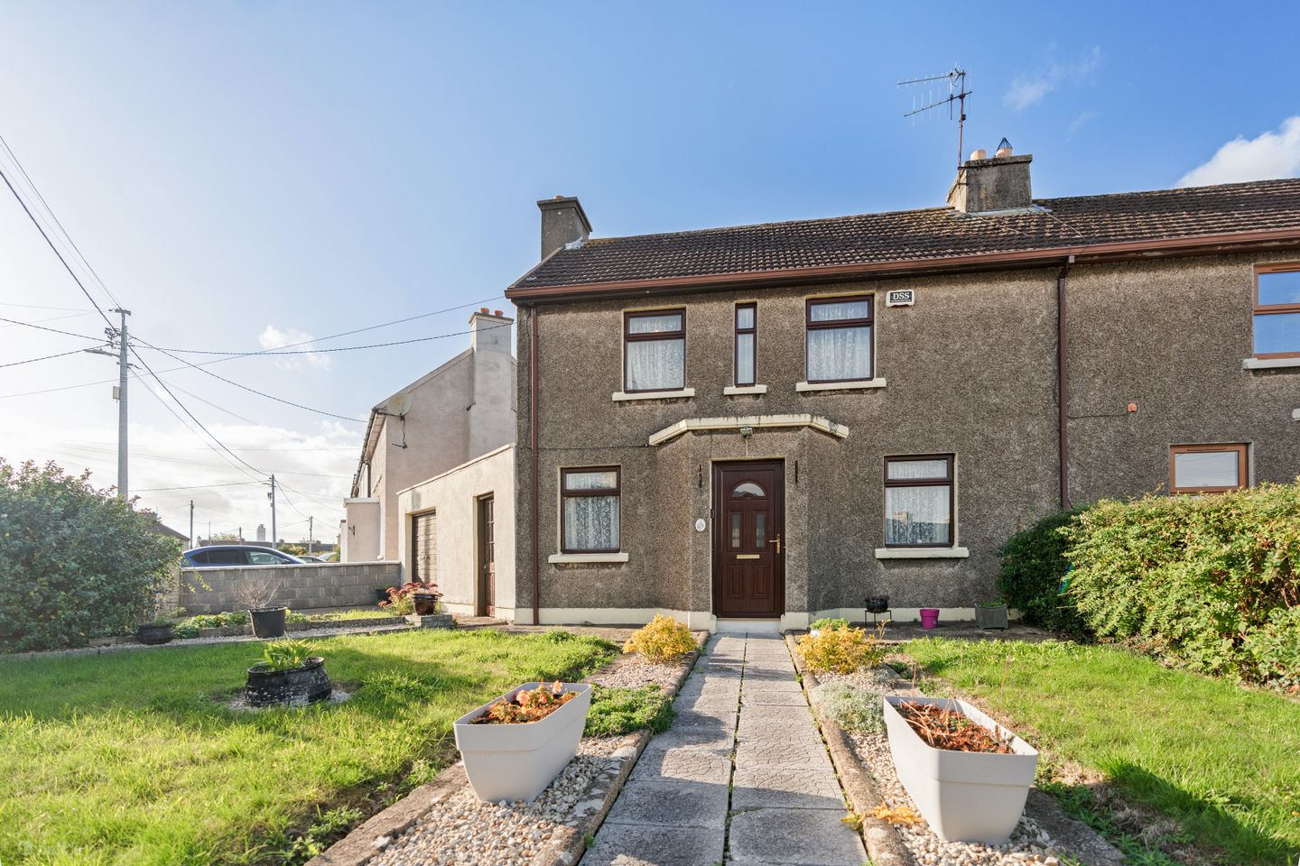 16 Glenanaar Row, Mallow, Co. Cork, P51F9CE — photo 1