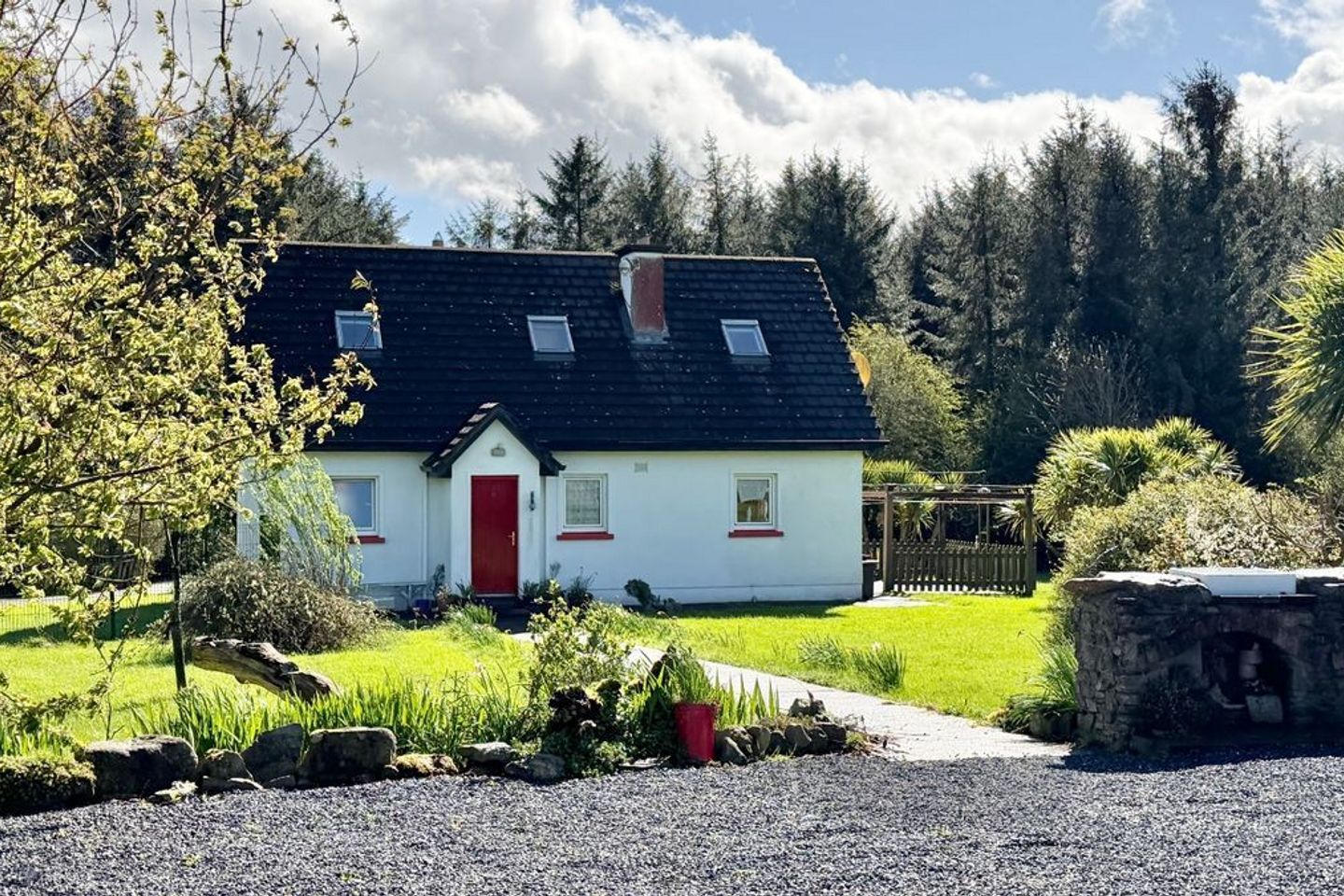 Saint Michael'S Field, Tinock, Ballingarry, Ballingarry, Co. Tipperary, E41RX39 — photo 1