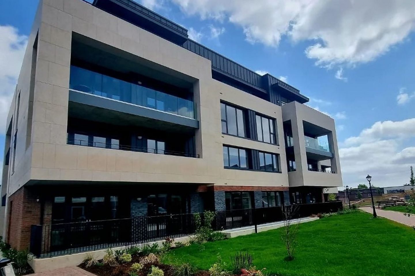 2 Bedroom Apartment, Oatlands Manor, Cherrygarth, Mount Merrion, Co. Dublin — photo 1