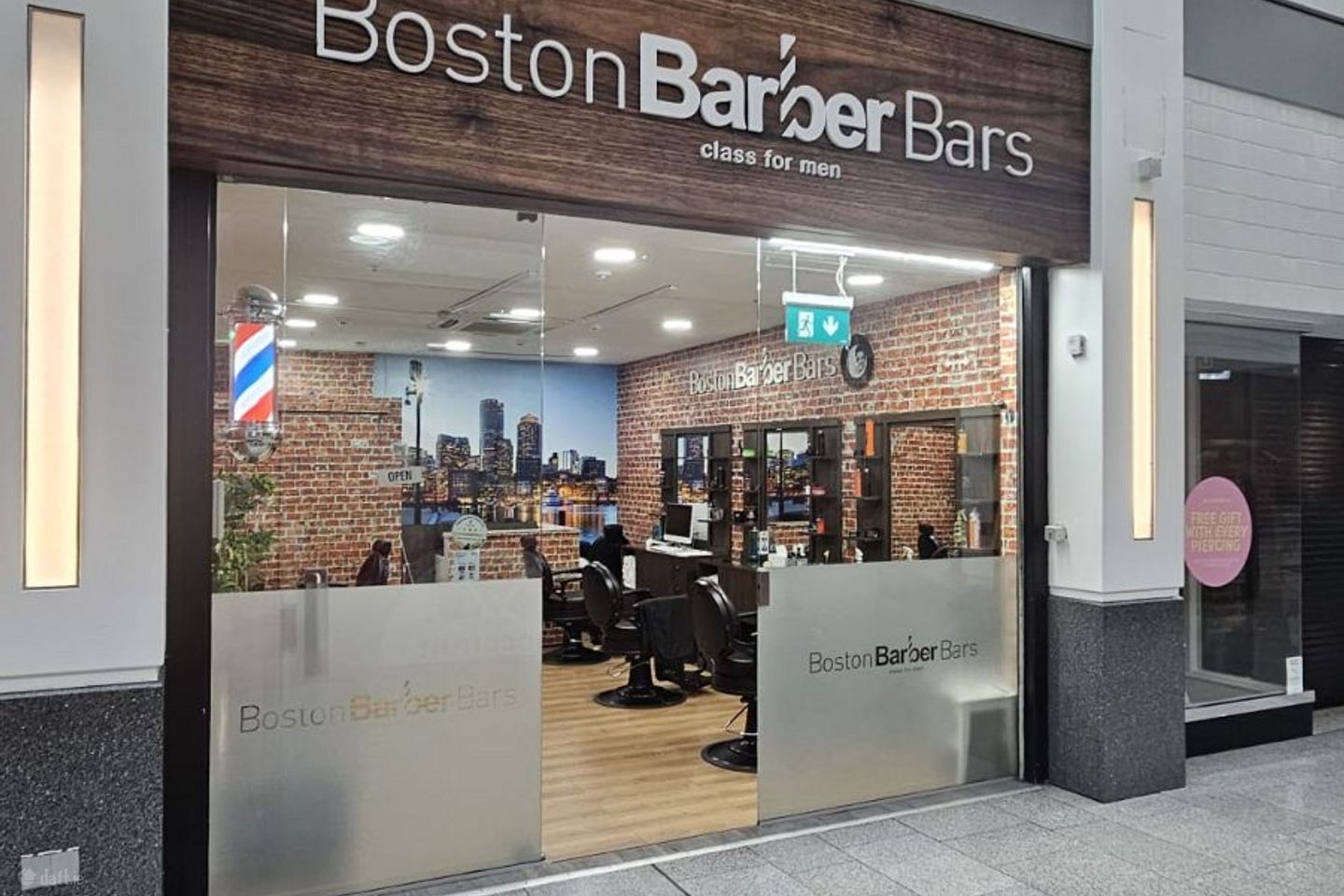 Boston Barber Bars, Unit 16 Central Mall, Ilac Centre, Dublin 1 — photo 1